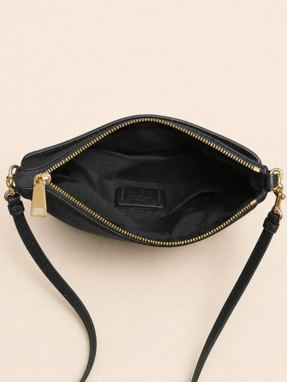 Coach Kitt Crossbody Messenger Bag Black Crossgrain Leather 59975